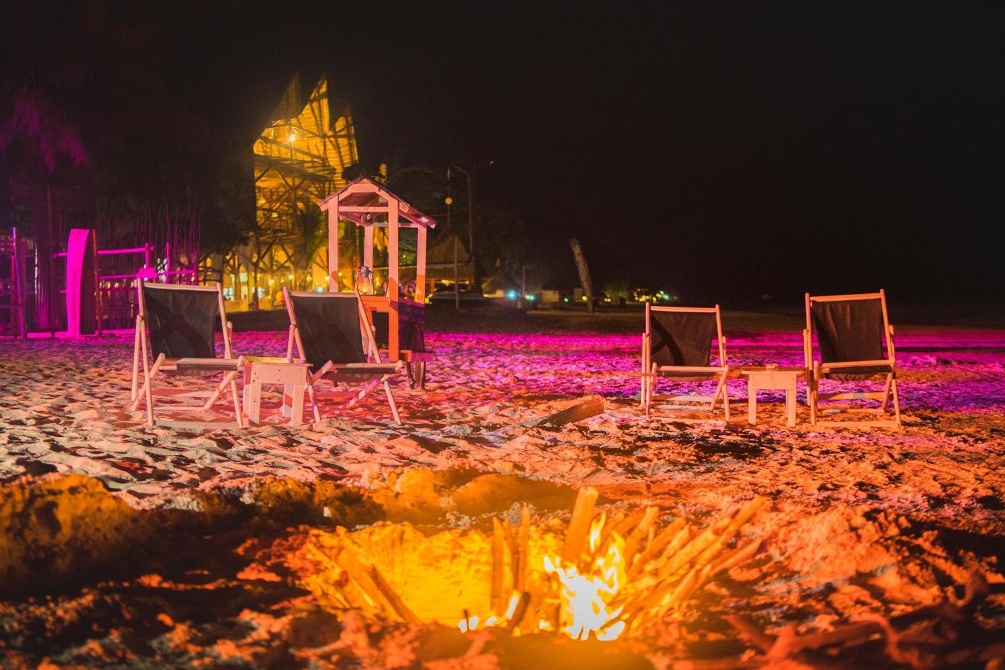 B4 Beach Club باجي المظهر الخارجي الصورة