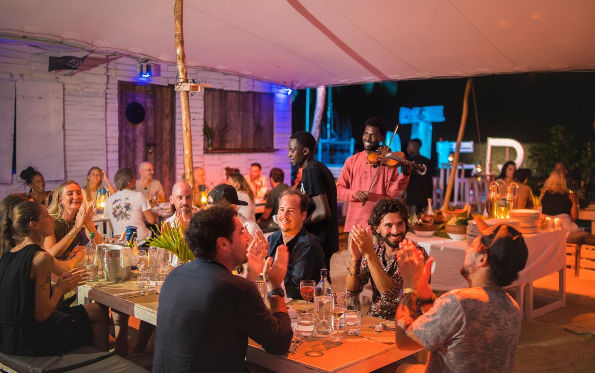 B4 Beach Club باجي المظهر الخارجي الصورة
